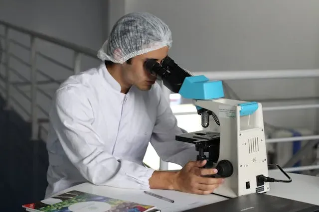 Choroby tarczycy: Objawy, diagnostyka i leczenie